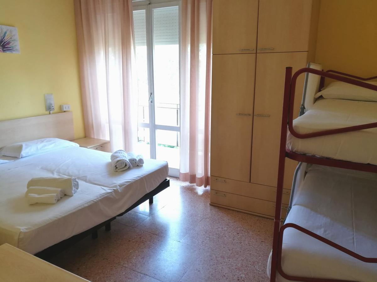 Hotel Ninfea Cervia Exterior photo