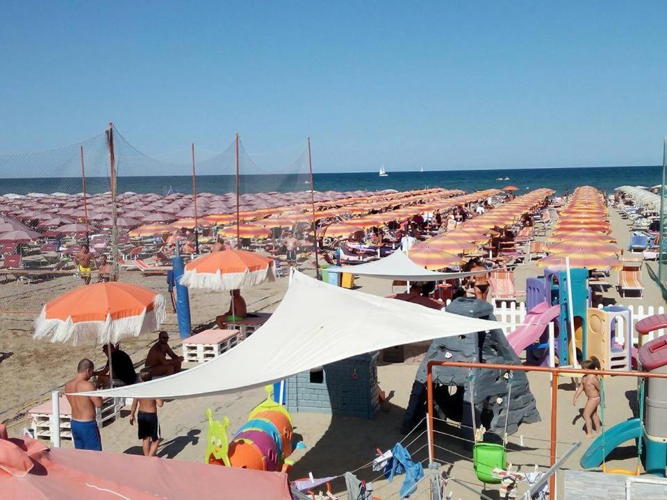 Hotel Ninfea Cervia Exterior photo